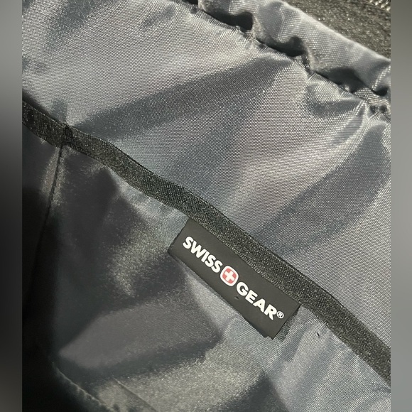 SwissGear Messenger Bag Black Gray Laptop Business Work Bag EUC - Picture 8 of 9